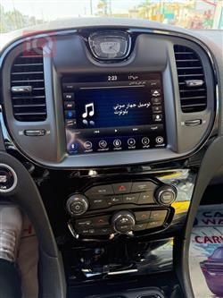 کرایسلەر 300